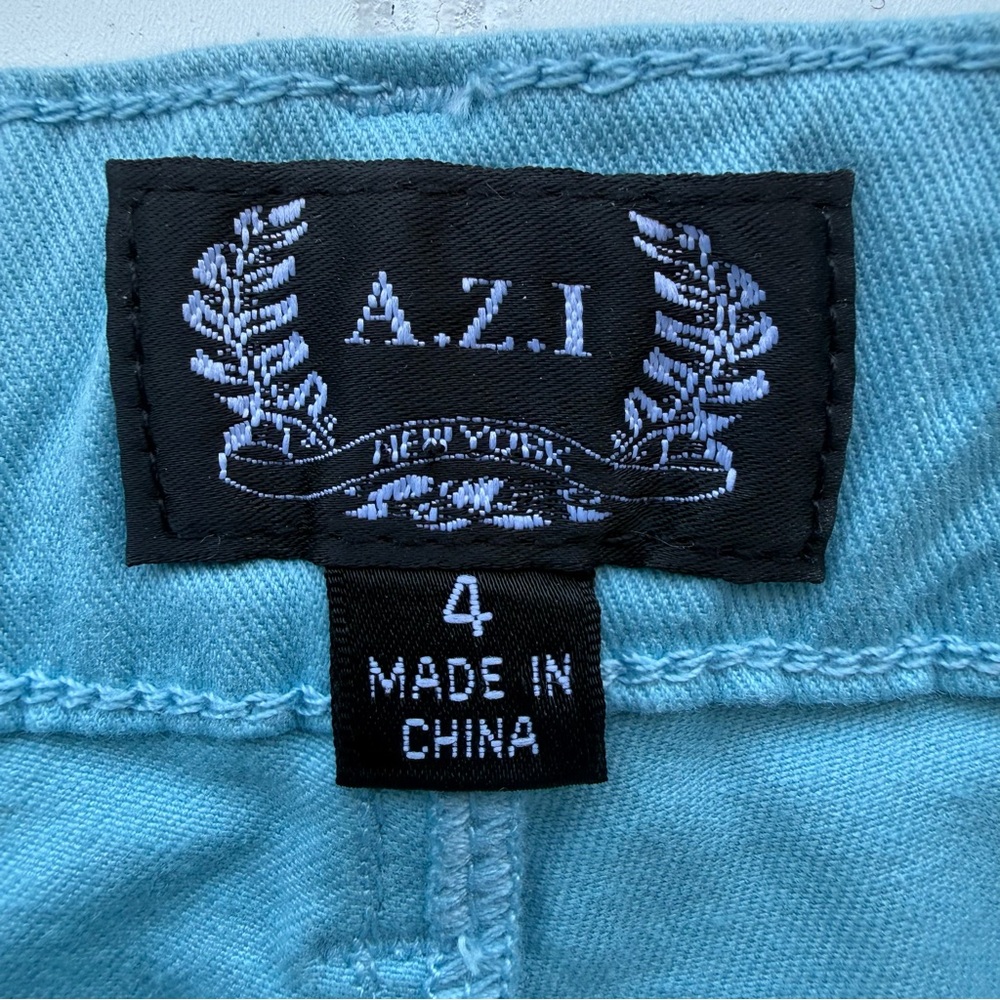 A.Z.I Light Blue Jeans - Picture 2 of 7